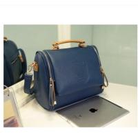 ราคา พร้องส่งกระเป๋าสะพายข้างมงกุฎBag-Hg01 (2012956869)