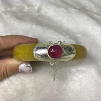 ราคา กำไลหยกน้ำผึ้ง ครอบเงินแท้ พลอยทับทิม. (7438778230)