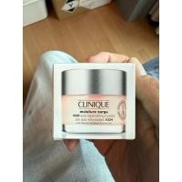 ราคา ป้ายคิงแท้ 100% Clinique Moisture Surge 30ml (44011027056)