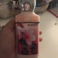 ราคา ส่งต่อ Bath& BodyWorks body lotion 236ml (712787125)