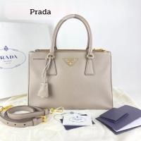 ราคา Saffiano30 2 zip Grey Shoulder Bag Y2014 (27213222396)