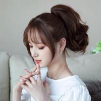 ราคา หางม้าแบบหนีบลอน.ใหญ่ Lady s หางม้าหนีบ หางม้าผมลอน แฮร์พีช ผมปลอม หางม้าหนีบ ไหมด้าน เหมือนผมแท้ (18471752608)