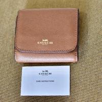 ราคา Use like new กระเป๋าสตางค์ 3 พับ Coach แท้ % จากเมกา (2166521473)