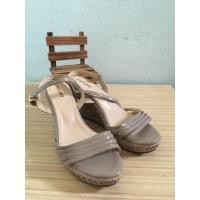 ราคา Prettyfit รองเท้าส้นเตารีดรัดส้น สูง3.5”SIZE39มือสอง (19613895824)