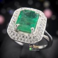 ราคา แหวนมรกต ล้อมเพชร แหวนเงินแท้ 92.5% ชุบทองคำขาว ประดับ พลอยมรกตแท้ ตกแต่ง เพชรSwiss YTG-10315 (26723126613)