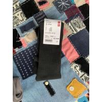 ราคา UNIQLO ถุงเท้ายูนิโคล่ สีดํา สีน้ําตาล (19283076684)