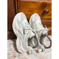 ราคา รองเท้าผ้าใบฟีล่า Fila Conrad แท้ (มือสอง) ไซส์ 41 (27487743597)