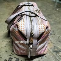 ราคา กระเป๋าทรงถือคล้องแขนทรงหมอน tory burch มือสองของแท้ %สภาพดีมีตำหนิตรงสายเท่านั้น (20283308875)