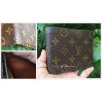 ราคา Used LV Wallet แท้100% ไม่มีอุปกรณ์ค่ะ (323923736)