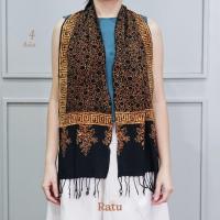 ราคา ผ้าพันคอผ้าบาติก / ผ้าพันคอบาติก / ผ้าคลุมไหล่บาติก - โซก้า 4 (8632222881)