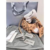 ราคา New balenciaga le cagole (22258542546)