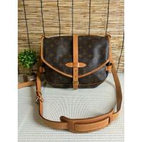 ราคา กระเป๋า luis vuittn saumur 30 มือสองแท้ (26219701739)