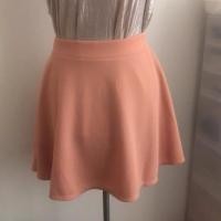 ราคา กระโปรงมือสอง ผ้ายืด เอวยางยืด สีพีช (S19) (6933833268)