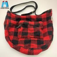 ราคา กระเป๋าสะพายข้าง ทรงวินเทจ Wintage Bag ของมือสองจากตู้ญี่ปุ่น (22685931316)