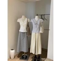 ราคา เสื้อเชิ้ตแขนหอยคอวีแต่งลูกไม้ผูกโบว์ด้านหน้า ป้าย QC WGWE l1 (41255442873)