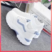 ราคา COD แฟชั่นจับคู่สี รองเท้าผ้าใบผู้หญิง เพิ่มส้นสูง4.5ซม นุ่ม ใส่แล้วสวย เบา ใส่สบาย ขนาด35-40 (พร้อมส่งจากไทย)1-3วันถึง (29365692071)