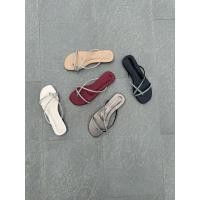 ราคา รุ่น lola รองเท้าแตะเพชรคีบนิ้วโป้ง พร้อมส่ง februlady (25289622026)