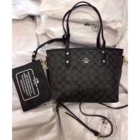 ราคา กระเป๋า Coach ทรง Shopping ขนาด 12 นิ้ว ใบกระทัดรัด (มือสอง) (5865968137)