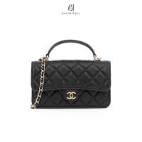 ราคา [ของแท้] CHANEL FLAP BAG WITH HANDLE MINI BLACK LAMB SGH W มีใบรับประกัน ตรวจสอบได้ทุกใบ ✅ (43409032026)