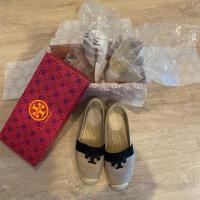 ราคา Tory burch ของแท้ 100% หิ้วเองจากเมกา (5239792189)