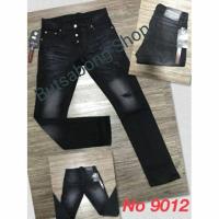 ราคา กางเกงยีนส์ขาเดฟสกินนี่ สีดำฟอก ขาดเข่า No.9012 (4769890291)