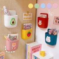 ราคา พร้อมส่ง ที่วางโทรศัพท์มือถือ ลายการ์ตูน ติดผนัง เสียบสายชาร์จได้ (9055177598)