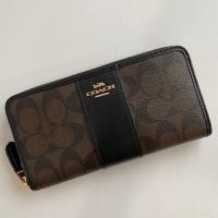 ราคา COACH ACCORDION ZIP WALLET IN SIGNATURE CANVAS #F54630 (7832288007)