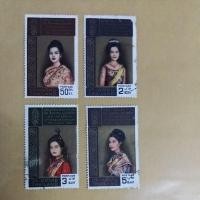 ราคา ชุดเฉลิมพระชนมพรรษาครบ3รอบของสมเด็จพระบรมราชินีนาถ ใช้แล้ว (16832856582)