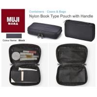 ราคา Muji nylon book type pouch with handle ของมือสอง (26111975349)