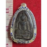 ราคา พระปางสมาธิเนื้อดินเผาศิลปะอยุธยาสัญลักษณ์หูจะยาวๆให้พร้อมกรอบเงินแสนบูชาพระกรุหน้าสะสมของแท้ (43821860532)