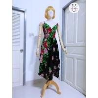 ราคา Hawaii ชุดเดรสยาว ฮาวาย ฤดร้อน โบฮิเมี่ยน สีสด ผ้าเรย่อน สีดำชบาแดง รอบอก 20-40 นิ้ว ชุดยาว 45 นิ้ว (10409837834)