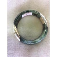 ราคา กำไลหยกแท้จากพม่าเนื้อแก้วออกเขียวเข้มหุ้มเงินแท้ฝีมือช่างคุณภาพรับรองราคาพิเศษ (7354713181)