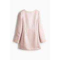 ราคา H&M(เอชแอนด์เอ็ม) เดรสผ้าซาตินหลังลึก Women Deep-back satin dress 1309942_1 (41022171175)