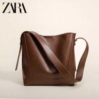 ราคา ❤ Zara2022 Tote Bags Senior Feeling Bucket Large Capacity Female New Tide Worn One Shoulder Commu (29503317193)