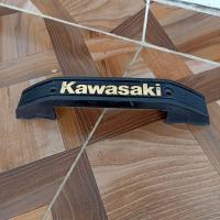ราคา ฝาครอบส้อมหนวดสัญลักษณ์ Kawasaki GTO 125 gto mach II binter merzy kz200 Nos Original (42455761332)