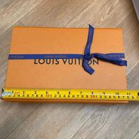 ราคา กล่องแบรนด์เนมแท้100%มือสอง (27480421769)