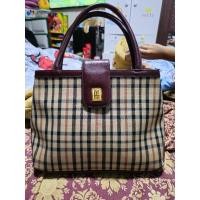 ราคา กระเป๋าถือDaks londonแท้ (24067372617)