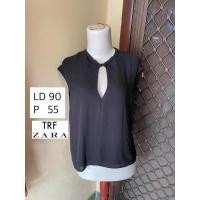ราคา Zara Trafaluc Black Blouse Womens Black Top - preloved (40903809279)
