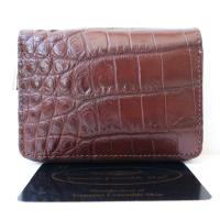 ราคา กระเป๋าสตางค์ผู้หญิงหนังจระเข้แท้ 100% รุ่นใส่นามบัตร บัตรเครดิตการ์ด หนังท้อง สีน้ำตาลเข้ม หนังเงา ใหม่ ราคาถูก (27915788985)