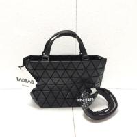 ราคา NEW BAO BAO ISSEY MIYAKE CRYSTAL MINI (264438467)
