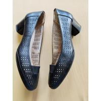 ราคา รองเท้าผู้หญิงหนัง สีดำ size 38 Crazy Step - Paso Milano ส้นสูง 2 นิ้ว มือสอง (26979784850)