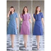 ราคา ชุดเดรสผ้าฝ้ายพิมพ์ลายไทยขอเจ้า กระโปรงทรงเอจับจีบหน้า กระดุมปั๊ม อัดกาวทั้งชุด ทุกชิ้น ซิปซ่อนด้านหลัง (18721551937)
