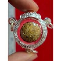 ราคา ลูกอมฝังตะกรุดทั้งรูป พร้อมกรอบเงินของหลวงปู่ทิมวัดละหารไร่จังหวัดระยอง (24246117213)