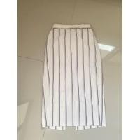 ราคา กระโปรงสอบ แบรนด์GUแท้ (26953496666)