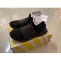ราคา รองเท้ามือสอง Adidas Ultraboot Laceless Super black size 8.5us 41eur 26.5cm สภาพดี (28383745767)