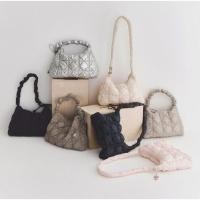 ราคา ♞,♘,♙คาร์ลิน24ss 7 สี LANE กระเป๋าสะพายไหล่ ควิลท์ไลท์ สะพายข้าง TYR (27637823275)