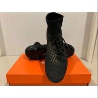 ราคา ไนกี้ รองเท้าเตะบอล ไนกี้ รองเท้าสตั๊ด Nike Hypervenom Phantom lll มือสอง หุ้มข้อ (5315441746)