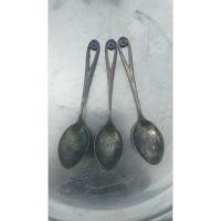 ราคา ช้อนเงินแท้ งานเก่า จากตู้ญี่ปุ่น แกะสลัก 祝御誕生日 (Shuku Otanjoubi): แปลว่า สุขสันต์วันเกิด มีสามชิ้นเท่านั้นตามภาพ (27142290577)