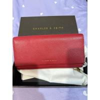 ราคา กระเป๋าสตางค์ใบยาว charles & keith ของแท้จากช้อป มือสอง (24855562729)