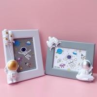 ราคา กรอบรูปน่ารักสำหรับเด็ก ขนาด 23 เซนติเมตร ออกแบบเหมือนนักบินอวกาศและมีธีมการ์ตูน (26991466711)